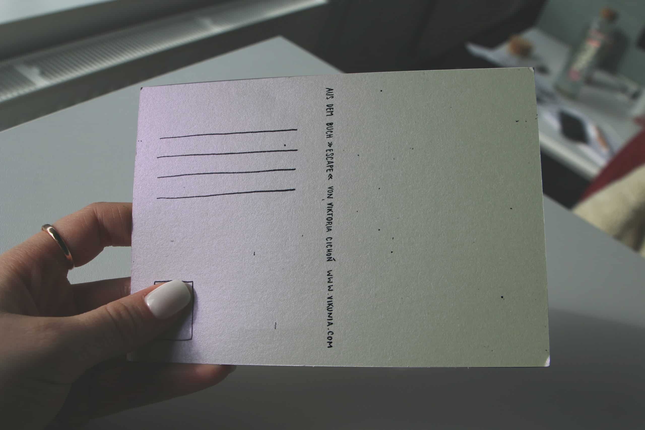 Envelopes VS Postcards: Which Should Your Business Choose?