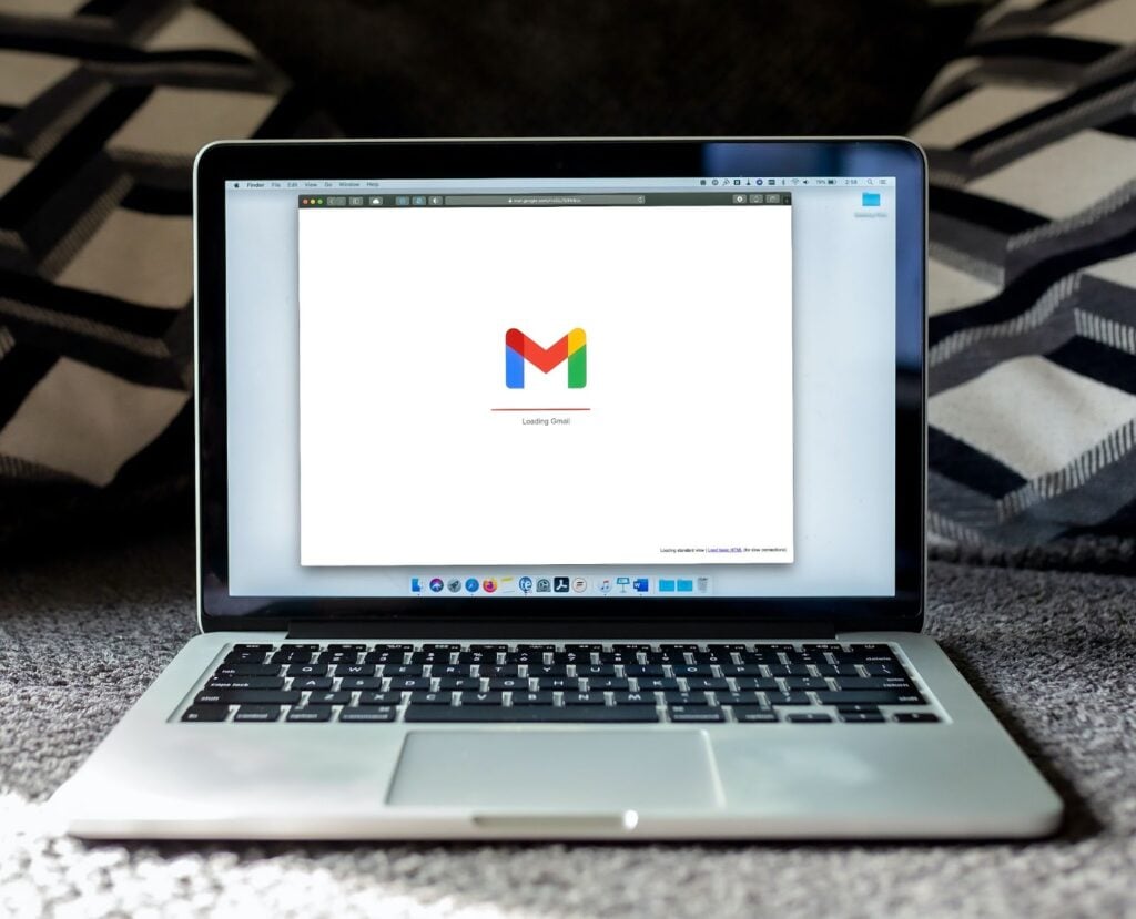 Gmail loading on a macbook