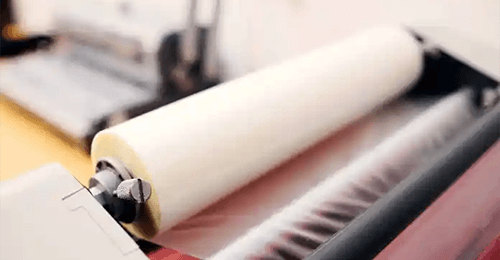 Matte vs. Gloss Lamination: An Expert’s Guide